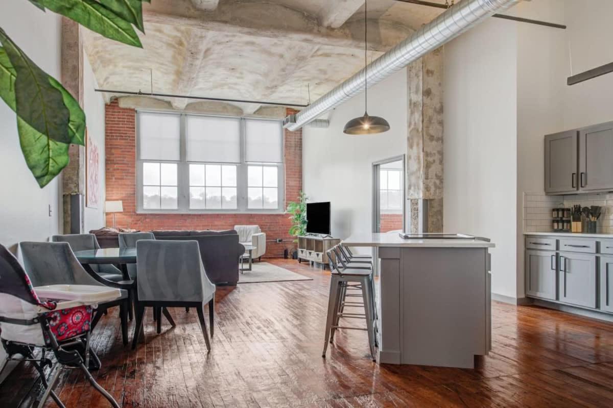 2Br 2Ba Spacious Historic Loft With Gym By Envitae كانزاس سيتي المظهر الخارجي الصورة
